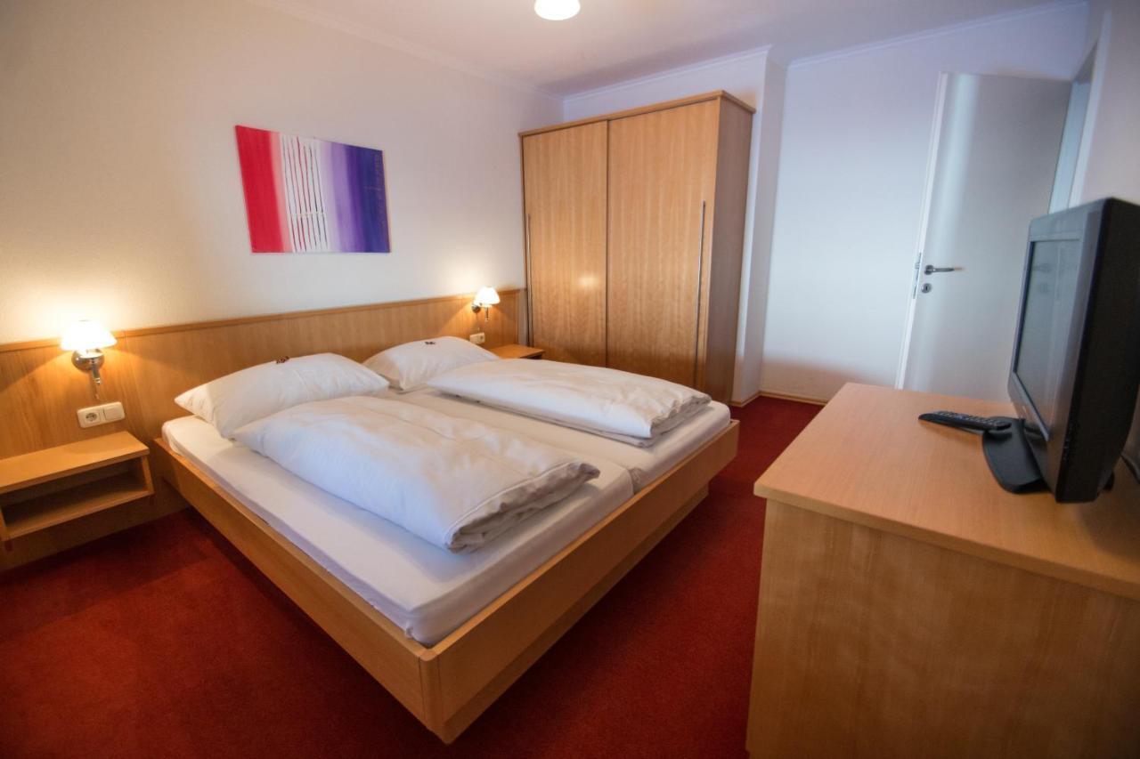 Gasthof Zum Hirschen Hotel Altaussee Room photo